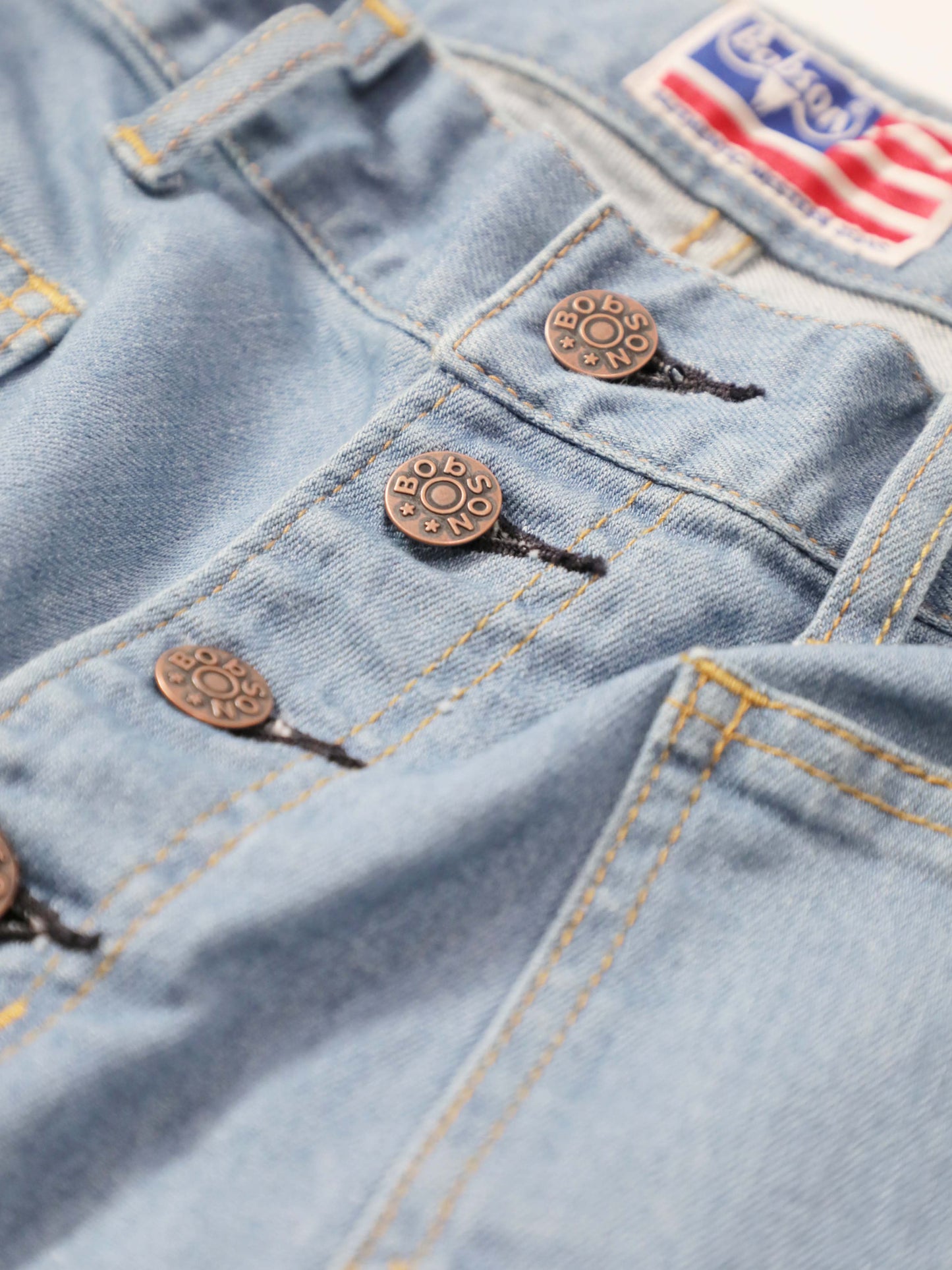 BOBSON | ボブソン | 岡山デニム | ストレッチジーンズ | ジーンズコーデ | カラーバリエーション | 高品質 | ブーツカット | ユニセックス | メンズベルボトム | パンタロン | 1980年代ファッション | 1970年代ファッション | オシャレ上級者 | 足長効果 | ベルボトムジーンズ | ビンテージ加工 | ヴィンテージ加工 | フレアパンツ | バギー | 550型 | レトロハイブイリーチ