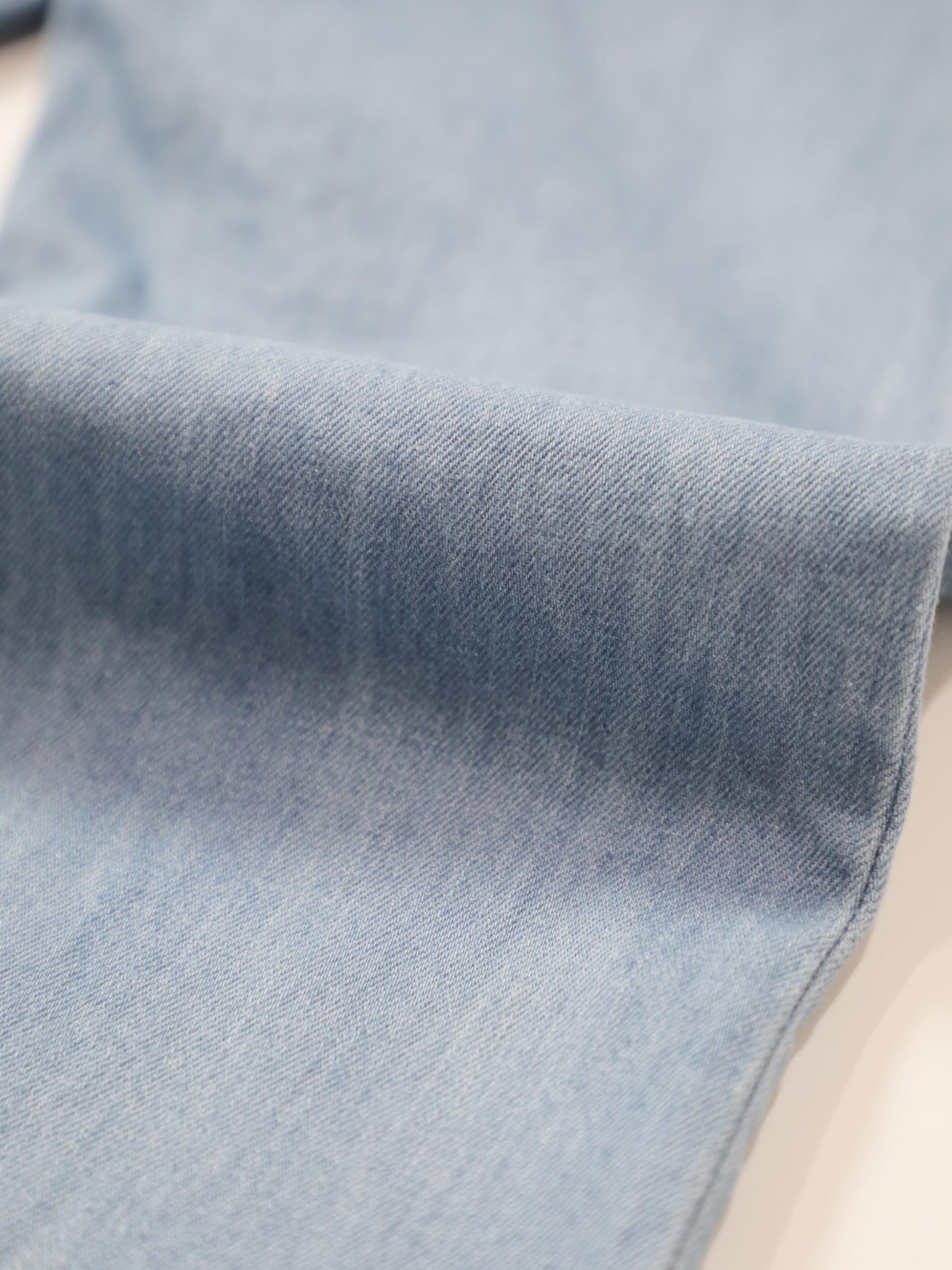 BOBSON | ボブソン | 岡山デニム | ストレッチジーンズ | ジーンズコーデ | カラーバリエーション | 高品質 | ブーツカット | ユニセックス | メンズベルボトム | パンタロン | 1980年代ファッション | 1970年代ファッション | オシャレ上級者 | 足長効果 | ベルボトムジーンズ | ビンテージ加工 | ヴィンテージ加工 | フレアパンツ | バギー | 550型 | レトロハイブイリーチ