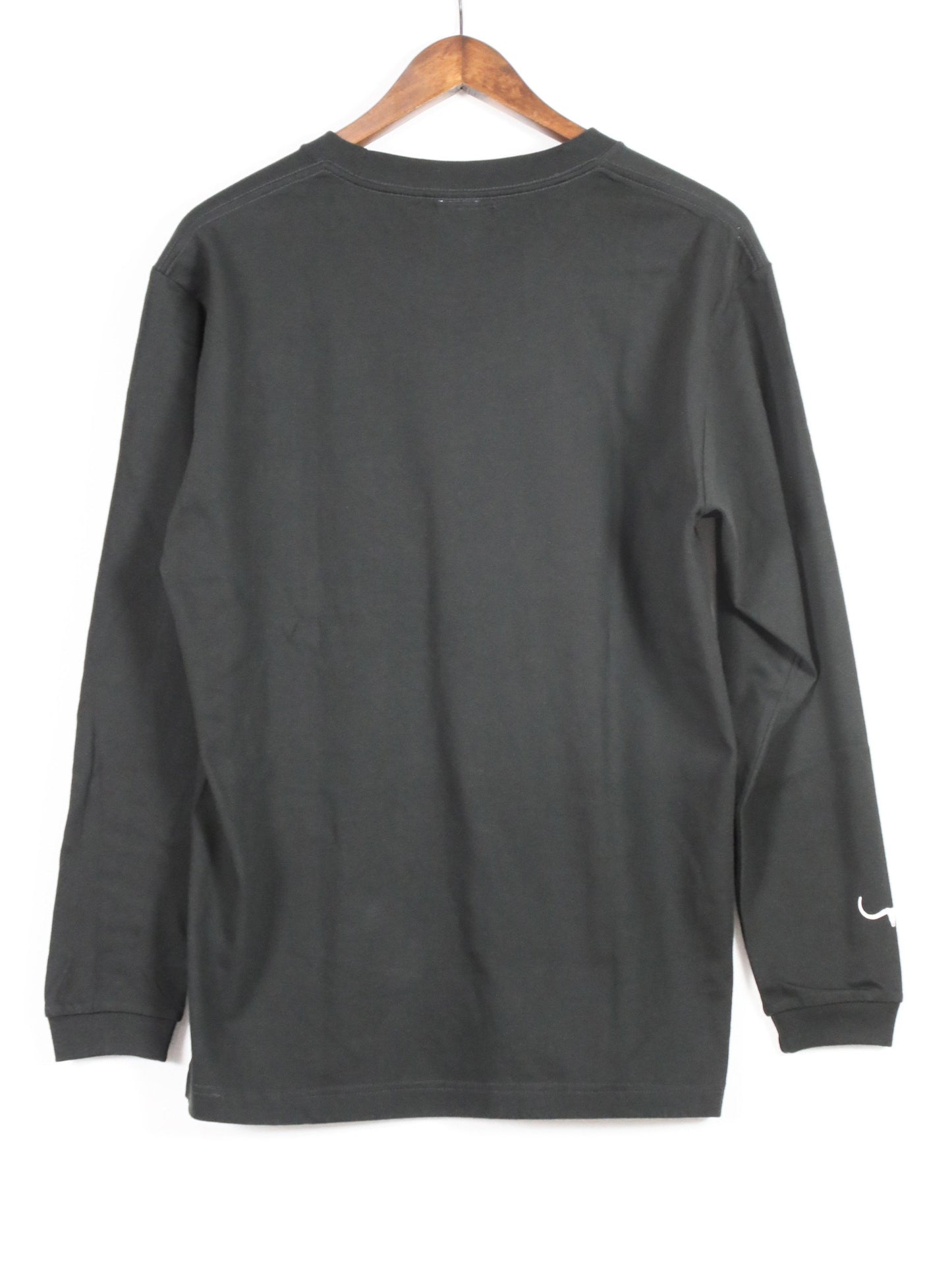 BOBSON | ボブソン | プリントTシャツ | キャトル | スポーツ | ジーンズ | メンズコーデ | 黒T | レディスコーデ | ユニセックス BOBSON | ボブソン | プリントTシャツ | キャトル | スポーツ | デニム | メンズコーデ | レディスコーデ | ユニセックス | ジーンズコーデ | ベーシックロンT