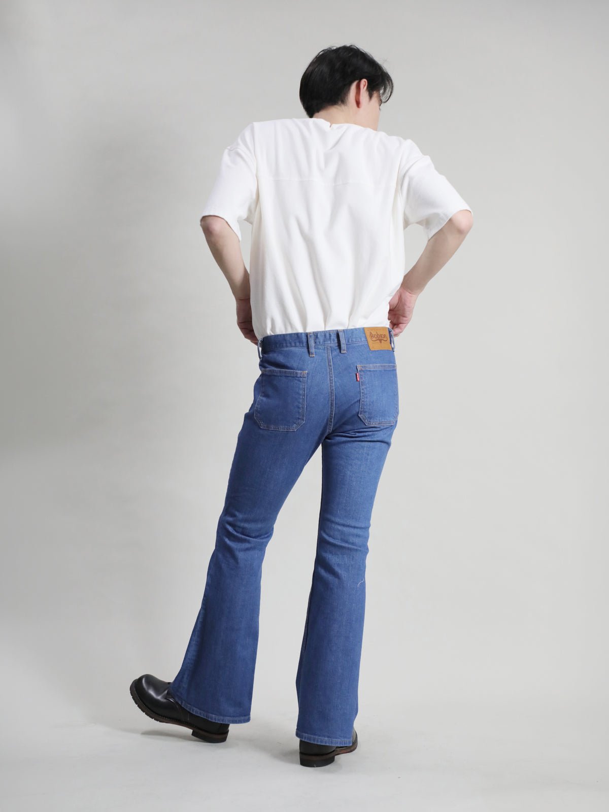 12.5oz Patch Pocket Bell Bottom Jeans 1970s Revival Model Retro Bleached Color/Unisex