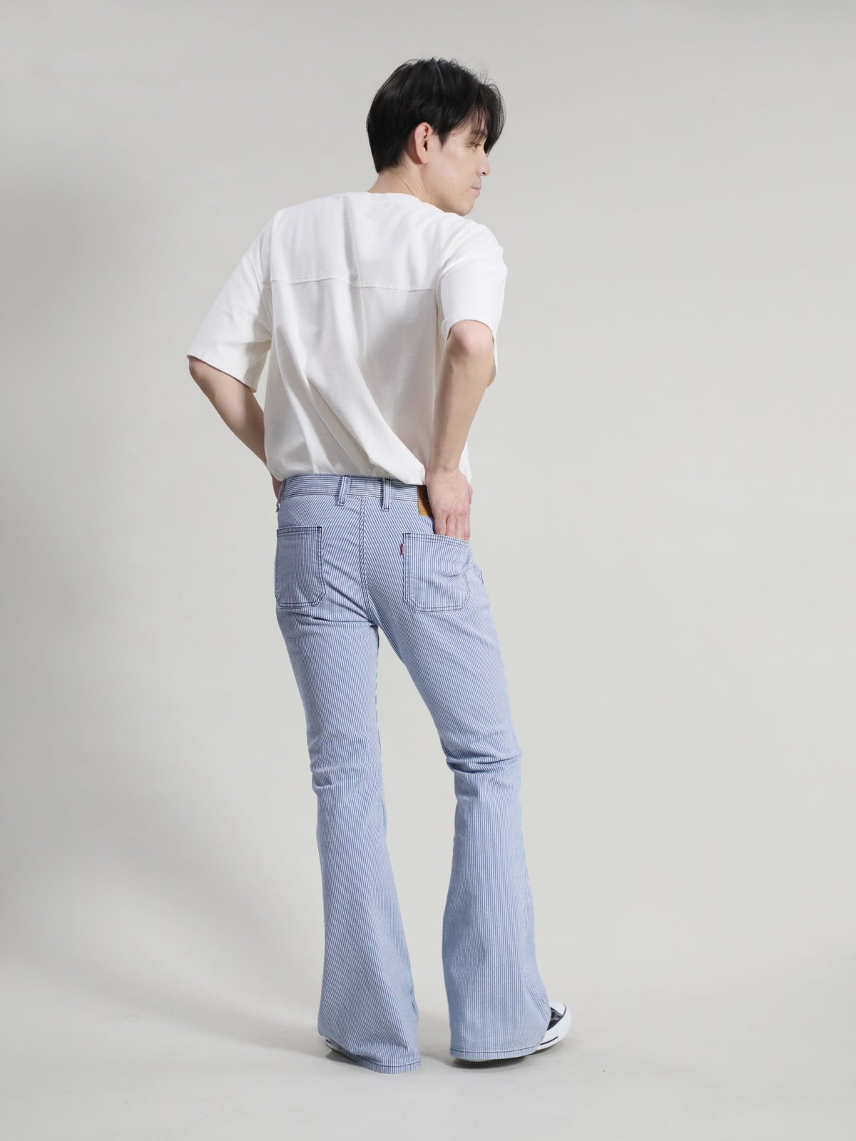 Patch Poke Hickory Bell Bottom Jeans 1970s Revival Model Bleach Color/Unisex
