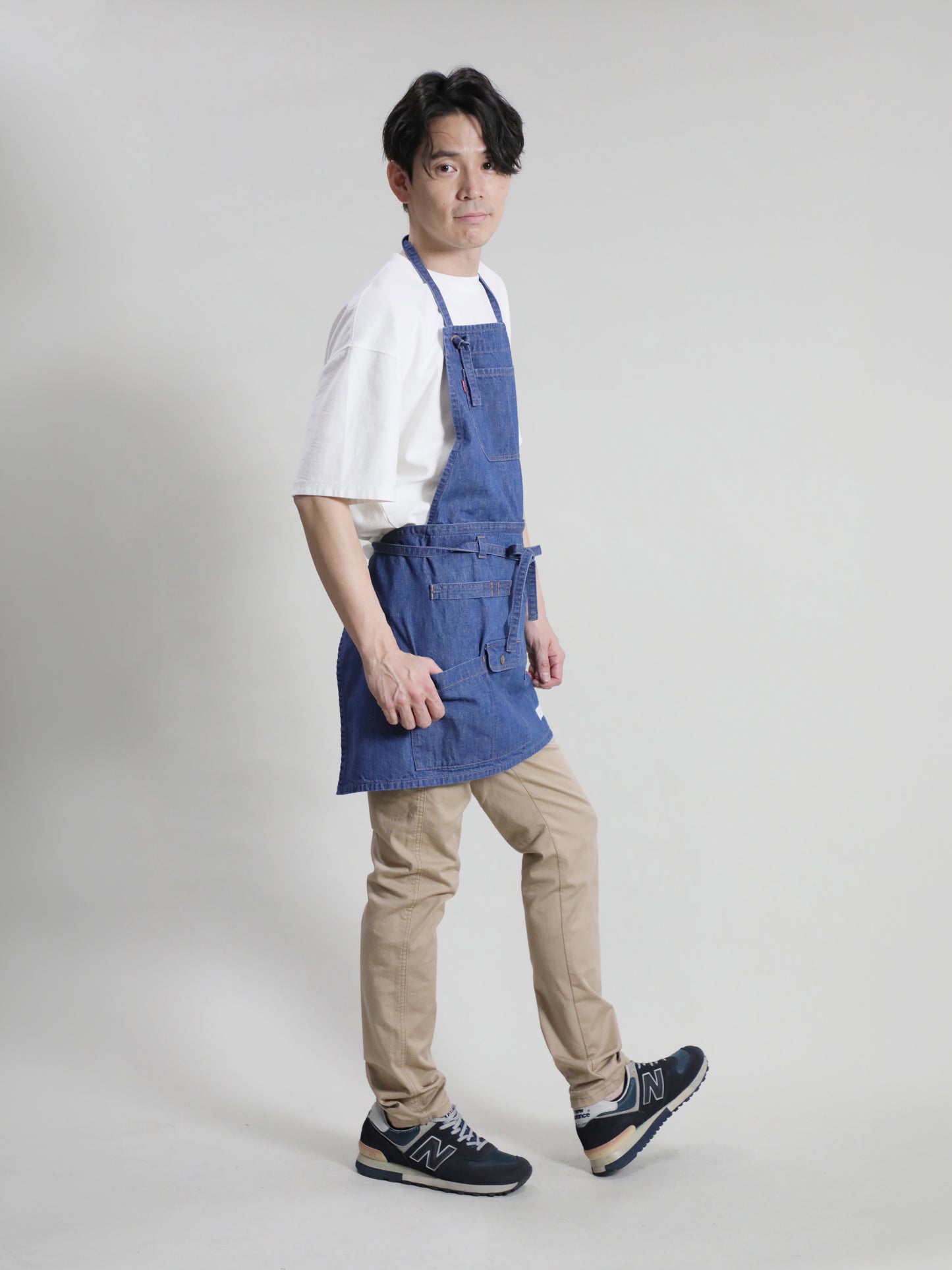 2WAY Denim Apron Zimbabwe Yarn x Okayama Weave Denim [10oz] Bleached Color/Indigo Color Unisex