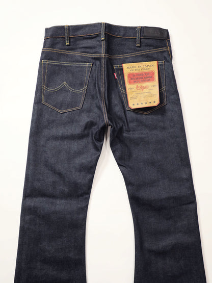 B-1969-XX-F-004 Flare Jeans Rigid, made with Selvedge Denim from Okayama – FLARE SELVEDGE DENIM RIGID, made in Okayama.