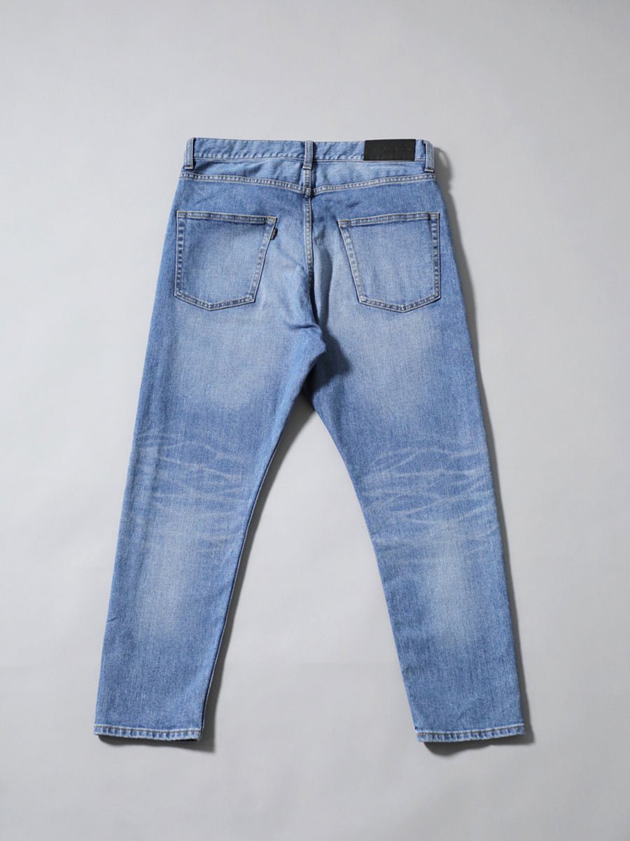 Loose-fitting Tapered Jeans Type 622 Reproduction Bleached Color/Unisex