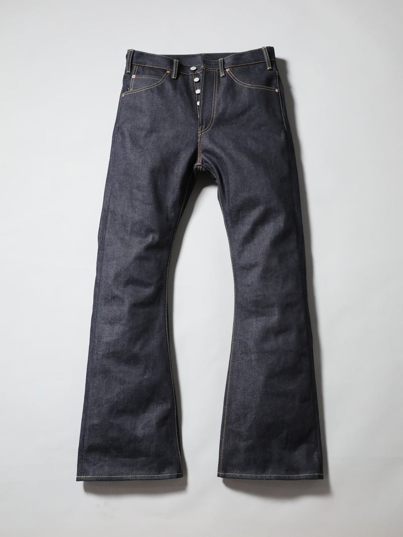 B-1969-XX-F-004 Flare Jeans Rigid, made with Selvedge Denim from Okayama – FLARE SELVEDGE DENIM RIGID, made in Okayama.